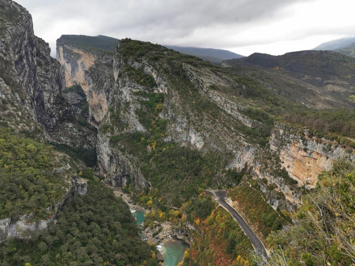 La Peyregoune, Logement En Pleine Nature Et Table D'Hotes Blieux Exteriör bild