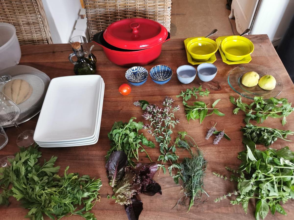 La Peyregoune, Logement En Pleine Nature Et Table D'Hotes Blieux Exteriör bild